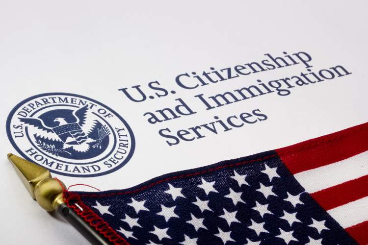 H1B Visa To Green Card - Immigration Lawyer Shows How To...